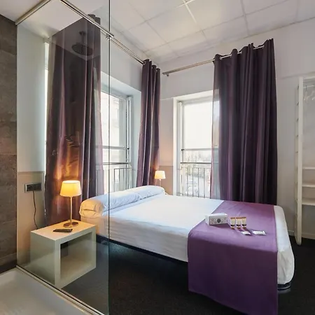 Mayerling Centro 2* Барселона