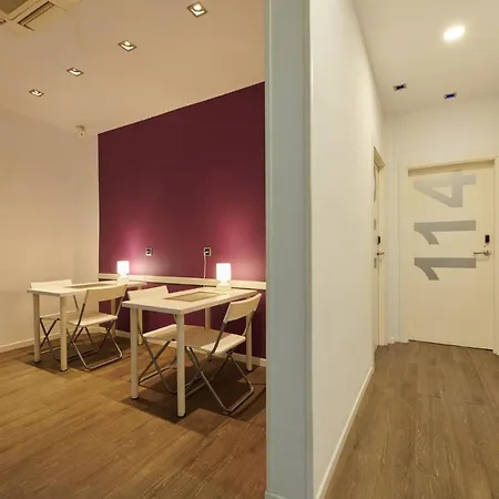 Mayerling Centro 2*